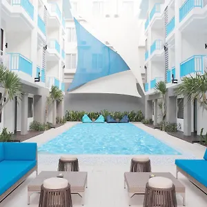 Bloo Bali Kuta Lombok